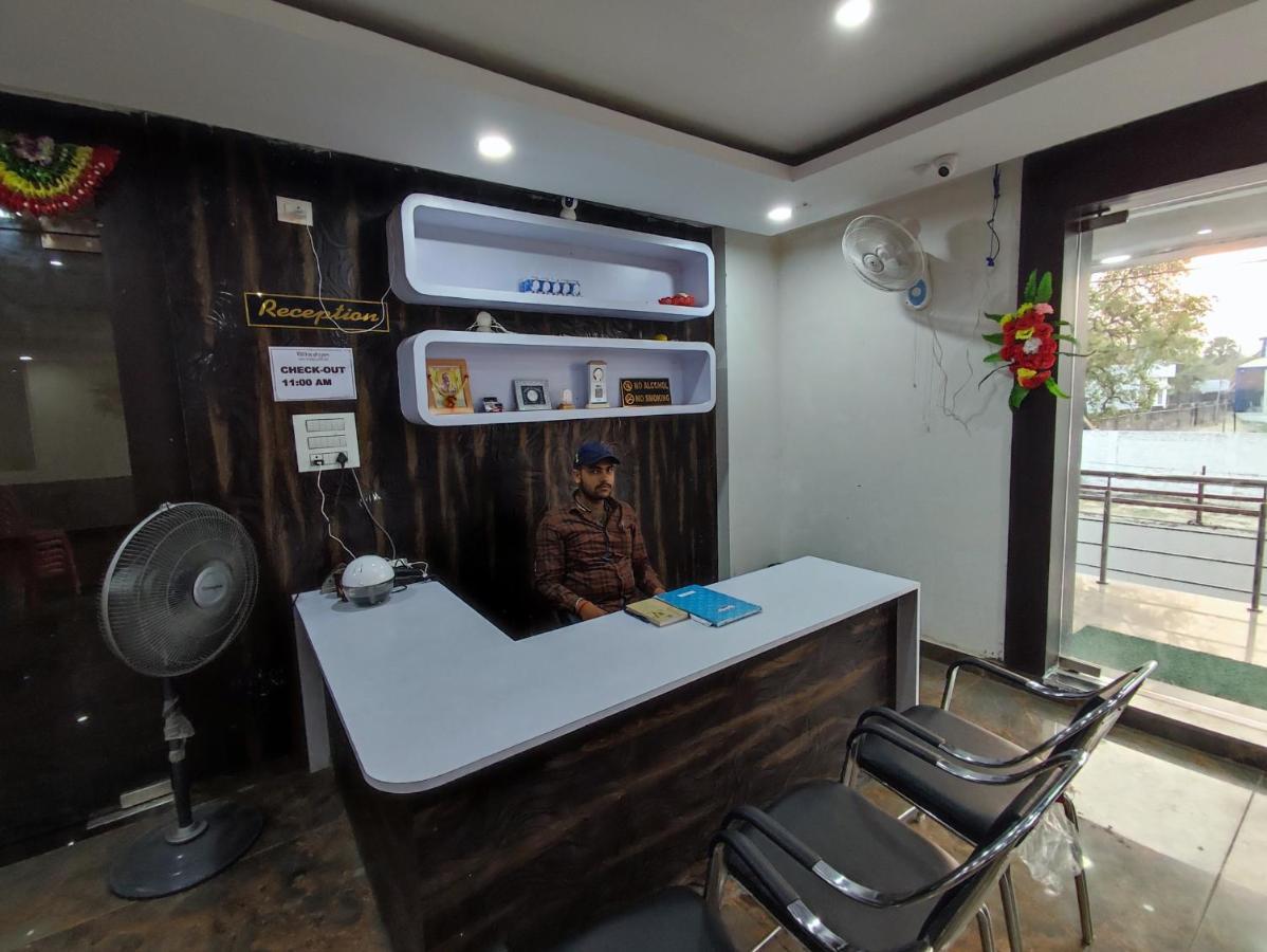 Hotel Kanha Shyam Madhubani Dış mekan fotoğraf