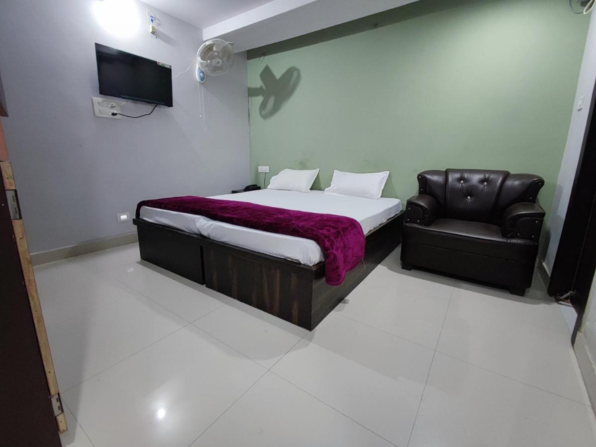 Hotel Kanha Shyam Madhubani Dış mekan fotoğraf