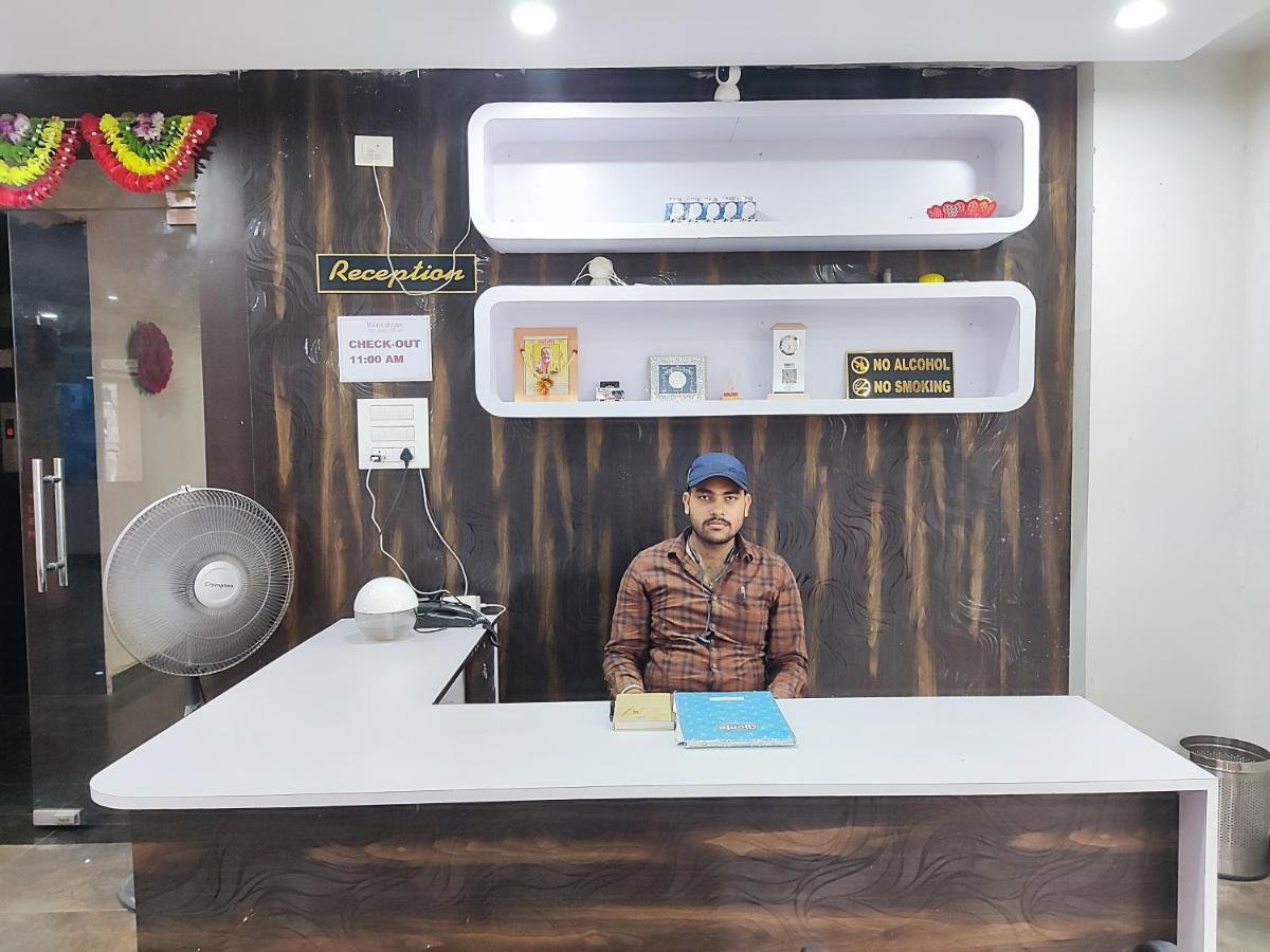 Hotel Kanha Shyam Madhubani Dış mekan fotoğraf