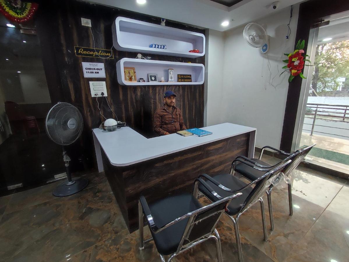 Hotel Kanha Shyam Madhubani Dış mekan fotoğraf